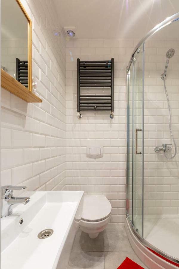 Apartamento Lipstick House Rynek Breslavia Exterior foto